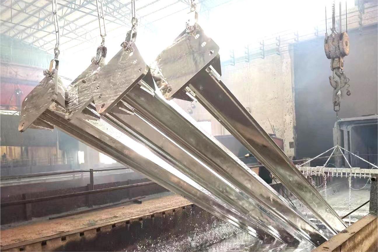 1668672508672806.jpg 5818c2fb677a7e62f344d70a7271bf4(1).jpg